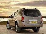 Nissan Pathfinder 2004 года (UK)
